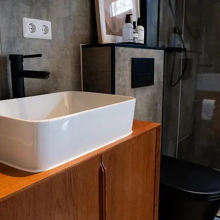בית נופש Vague Luxurious Tiny House Luxe Wellness, Spa Bad,beamer, Veluwe