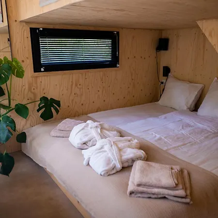 Vague Luxurious Tiny House Luxe Wellness, Spa Bad,beamer, Veluwe * נונספייט